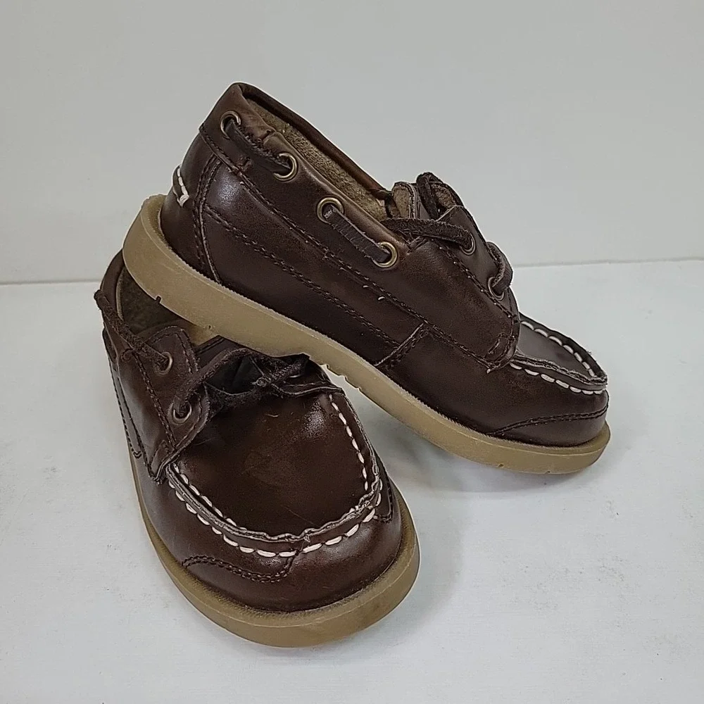 Childrens Place Boat Shoes Boys Size 9 Brown Lace Up Loafers Casual Anti Slip